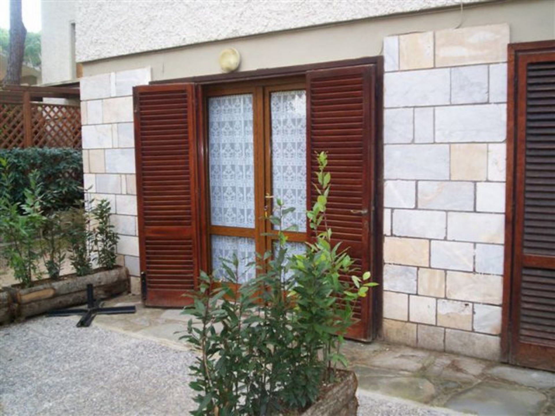 BILOCALE ZONA ROSMARINA RIF. 211