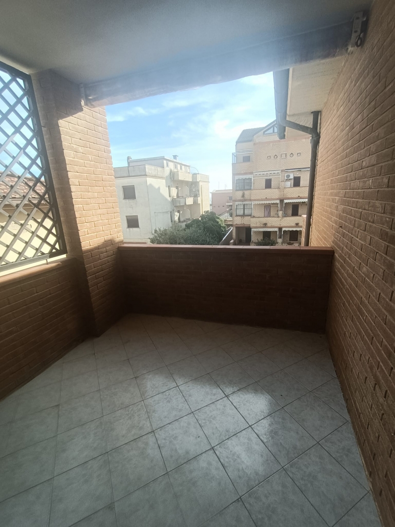 APPARTAMENTO CON TERRAZZA RIF C81 — foto 3